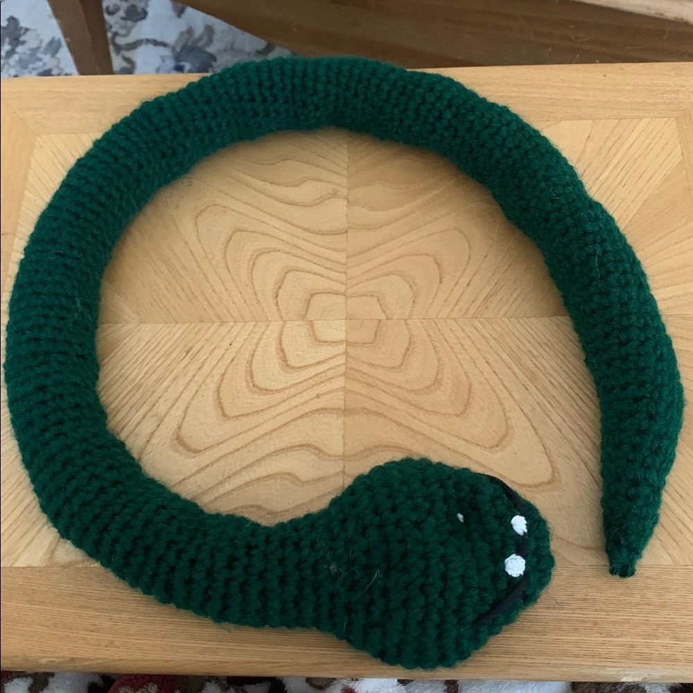 Green Amigurumi Snake handmade - Picture 2 of 2